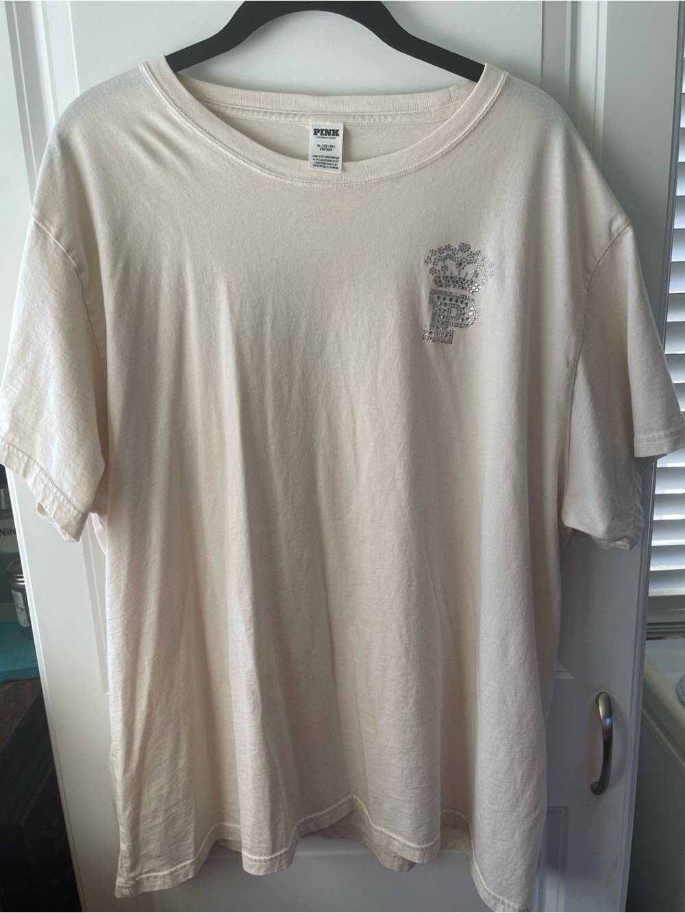 PINK Victoria's Secret Cream Short Sleeve Tee bling Rhinestone 'P' & crown XL